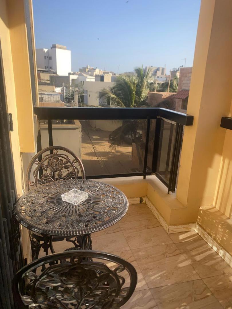 Residence Adja Binta Kane Sour Dakar Eksteriør billede